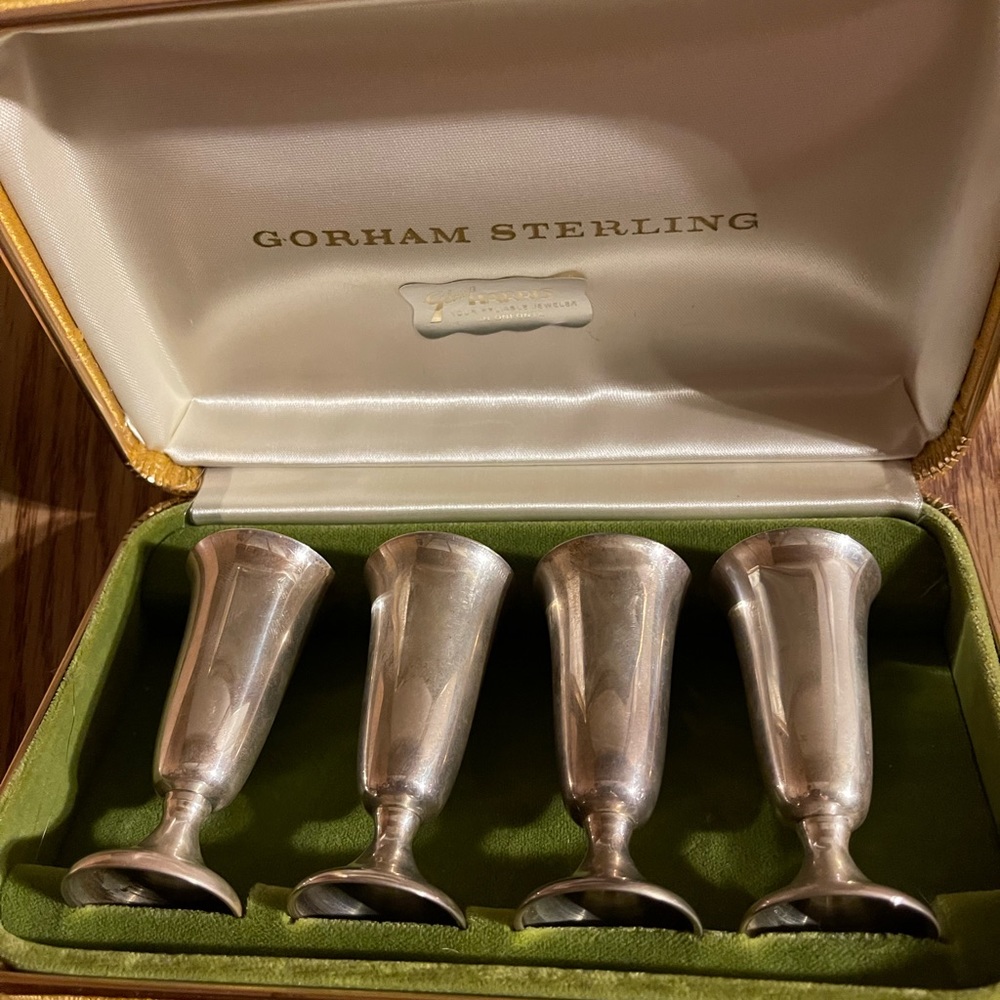 Gotham sterling corridals